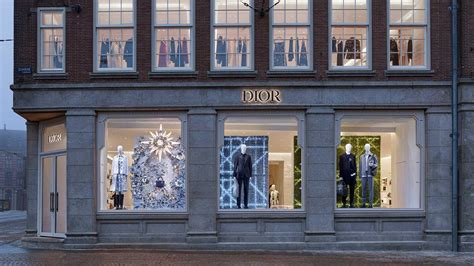 bijenkorf dior|dior dam 1 amsterdam.